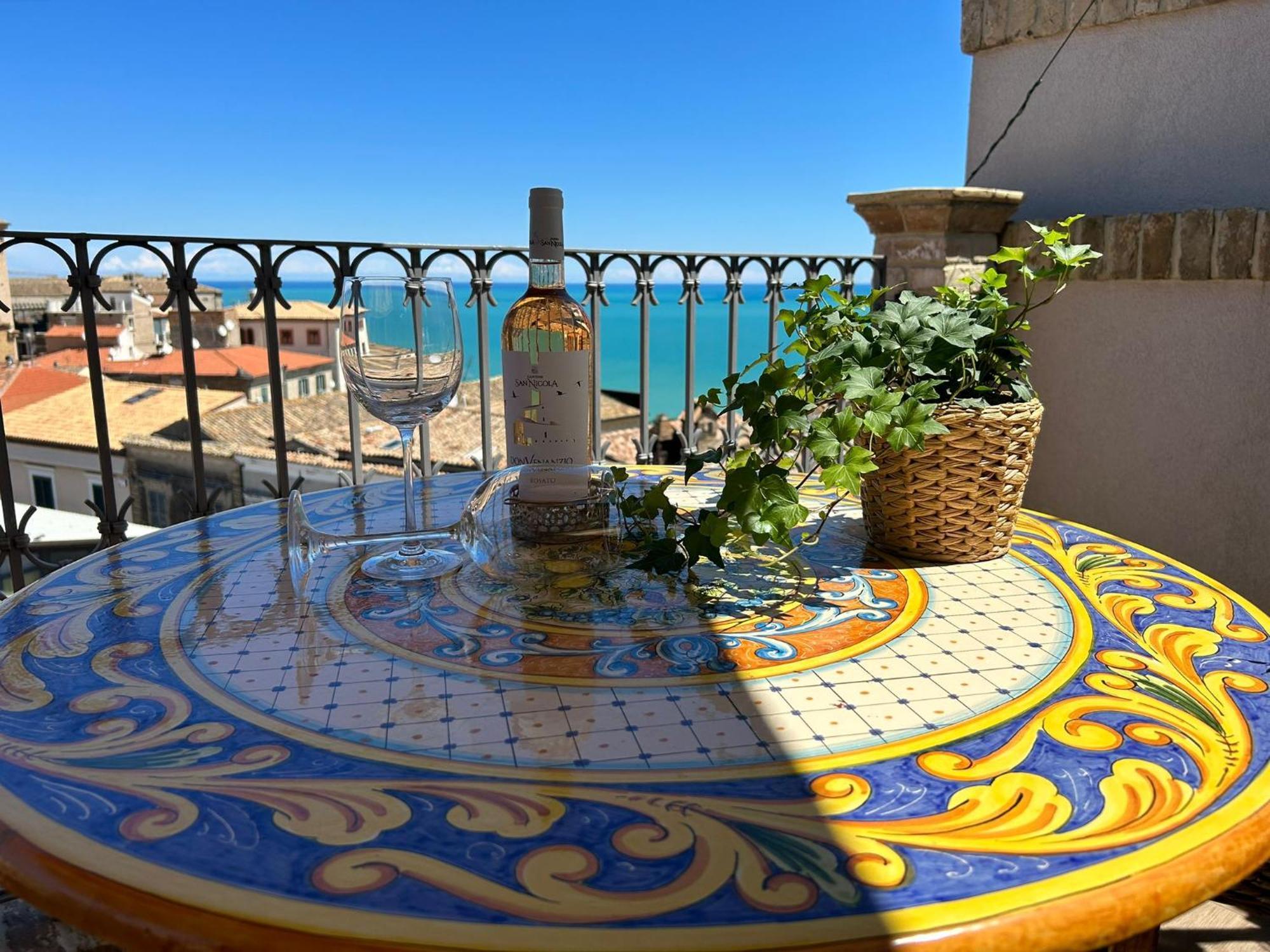 La Fabbrica Di San Pietro Vasto Bed & Breakfast Dış mekan fotoğraf